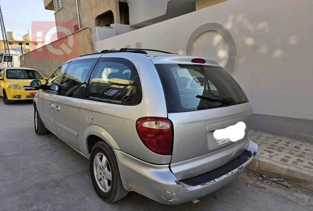 كرايسلر جراند كارافان